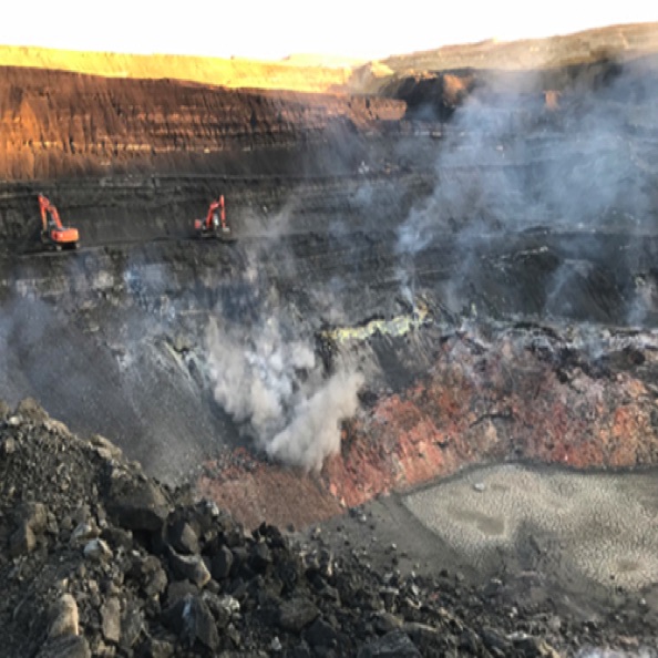 (11) SZWQ煤矿煤层自燃处治(1.覆土)
Covering soil for Spontaneous combustion in SQ coal mine, in 2018 (11) SZWQ煤矿煤层自燃处治(1.覆土)
Covering soil for Spontaneous combustion in SQ coal mine, in 2018