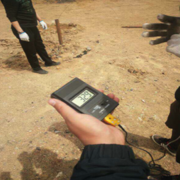 (11) SZWQ煤矿煤层自燃处治(7.监测火源)
Monitoring the fire for spontaneous combustion in SQ coal mine, in 2018 (11) SZWQ煤矿煤层自燃处治(7.监测火源)
Monitoring the fire for spontaneous combustion in SQ coal mine, in 2018