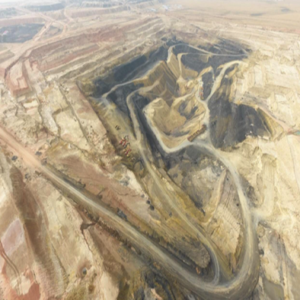 (11) SZWQ煤矿煤层自燃处治第(1.覆土)
After covering soil for spontaneous combustion in SQ coal mine, in 2018 (11) SZWQ煤矿煤层自燃处治第(1.覆土)
After covering soil for spontaneous combustion in SQ coal mine, in 2018